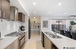 36 Hartney Avenue, Mickleham, Vic 3064