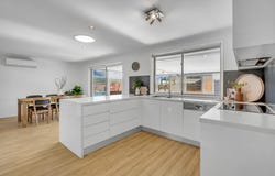22 Alexander Avenue, Bateau Bay, NSW 2261