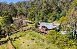 516 Ravensbourne Dip Road, Ravensbourne, Qld 4352