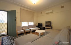 5 Spooner Avenue, Mount Austin, NSW 2650