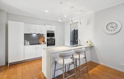 1/5 Long Board Street, Peregian Beach, Qld 4573