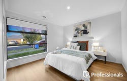19 Midfield way, Clyde, Vic 3978