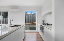 7 Lautaret Road, Brown Hill, Vic 3350