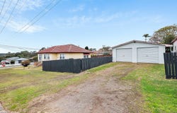 1 Foster Street, Tenambit, NSW 2323