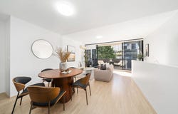 5/4 Hutchinson Walk, Zetland, NSW 2017