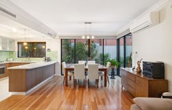4/8 Palmer Place, Embleton, WA 6062