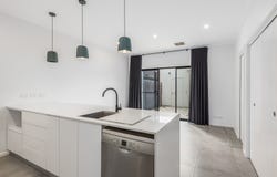 78 Russell Street, Newtown, Vic 3220