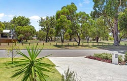 8A Christensen Street, Kardinya, WA 6163