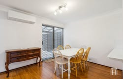 7/2 Weaponess Road, Scarborough, WA 6019