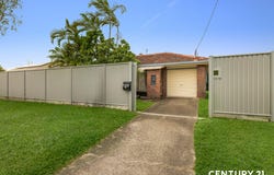 1 Malinya Drive, Buddina, Qld 4575