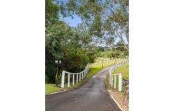 6 Range View Drive, Mount Samson, Qld 4520