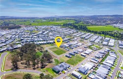 42 Dolly Circuit, Calderwood, NSW 2527