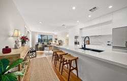 2/21 Lindsay Street, Narrabundah, ACT 2604
