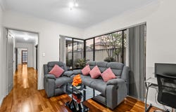 6 Derisleigh Street, Cannington, WA 6107