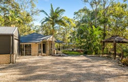 4 Amamoor Court, Cashmere, Qld 4500