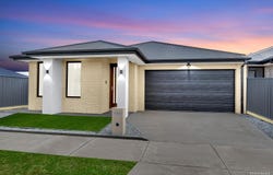 10 Hertford Place, Strathtulloh, Vic 3338