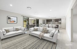 40 Carinya Drive, Hodgson Vale, Qld 4352