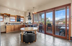 21 Princes Street, Sandy Bay, Tas 7005