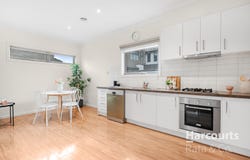 1/18 Waratah Street, Thomastown, Vic 3074