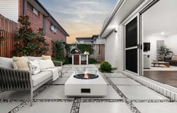 6 Woodgate Parkway, Box Hill, NSW 2765