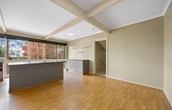 27 High Street West, Ararat, Vic 3377