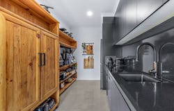 5 Sugar Lane, Cannon Valley, Qld 4800