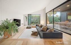 8 James Avenue, Aspendale, Vic 3195