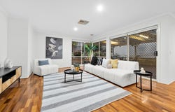 17 Nightingale Crescent, Berwick, Vic 3806