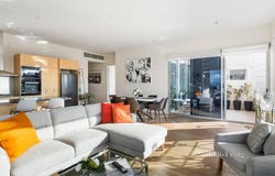 1204/166 Wellington Parade, East Melbourne, Vic 3002