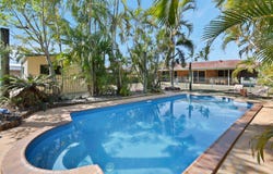 90 Pacific Drive, Blacks Beach, Qld 4740