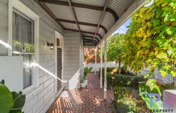 24 Victoria Street, Ironbark, Vic 3550