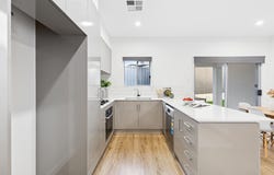 18 Russell Avenue, Seacombe Gardens, SA 5047
