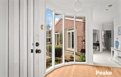 14 Andval Court, Berwick, Vic 3806
