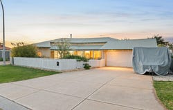 8 Ovens Place, Rockingham, WA 6168