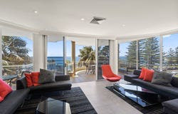 2/26 Cliff Road, Wollongong, NSW 2500