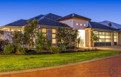 24 Honeymyrtle Grange, Halls Head, WA 6210
