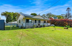 33 SUNDOWN ROAD, Russell Island, Qld 4184