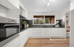 19 Gunns Road, Hallam, Vic 3803