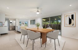 1/4 Harvil Road, Molendinar, Qld 4214