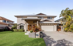 27 Penzance Drive, Redland Bay, Qld 4165