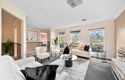 6 Westlake Drive, Melton West, Vic 3337