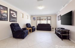 18 Binnia Mews, Harrisdale, WA 6112