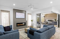 3 O'Neill Circuit, Kearneys Spring, Qld 4350