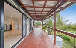 64 North Road, Lower Beechmont, Qld 4211