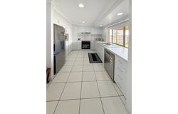 15 Dundee Ct, Beaconsfield, Qld 4740