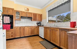75 Fitzroy Avenue, Cowra, NSW 2794