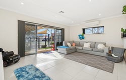 74 Hindmarsh Circuit, Mawson Lakes, SA 5095