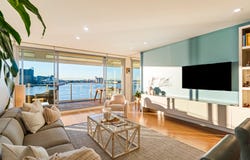 404/7 Honeysuckle Drive, Newcastle, NSW 2300