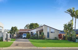 8 Boston Place, Burleigh Waters, Qld 4220
