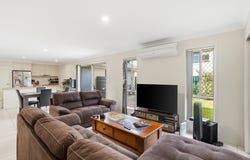 28 Witheren Circuit, Pacific Pines, Qld 4211